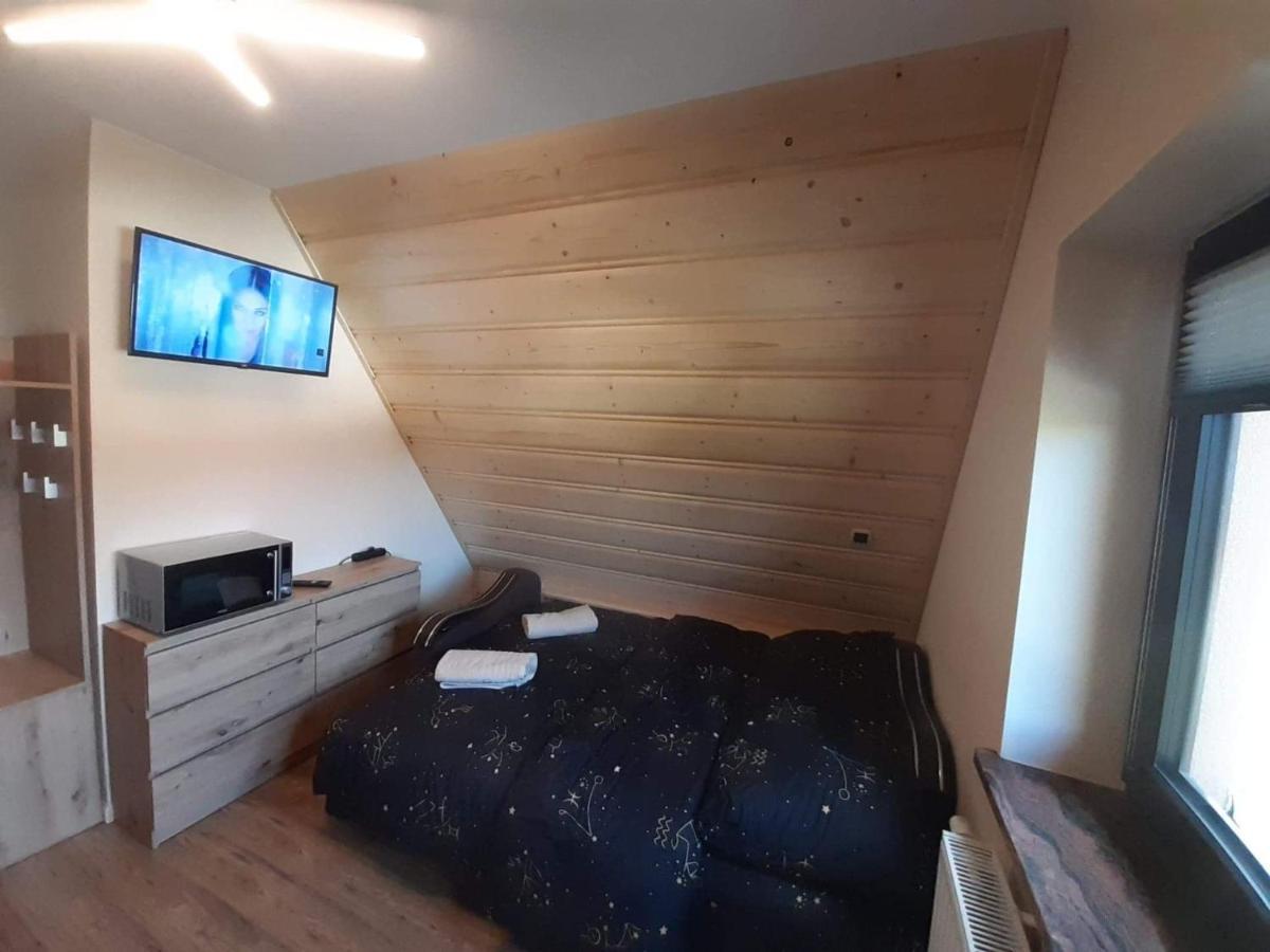 Dziupla u Górala Apartamento Szaflary Exterior foto